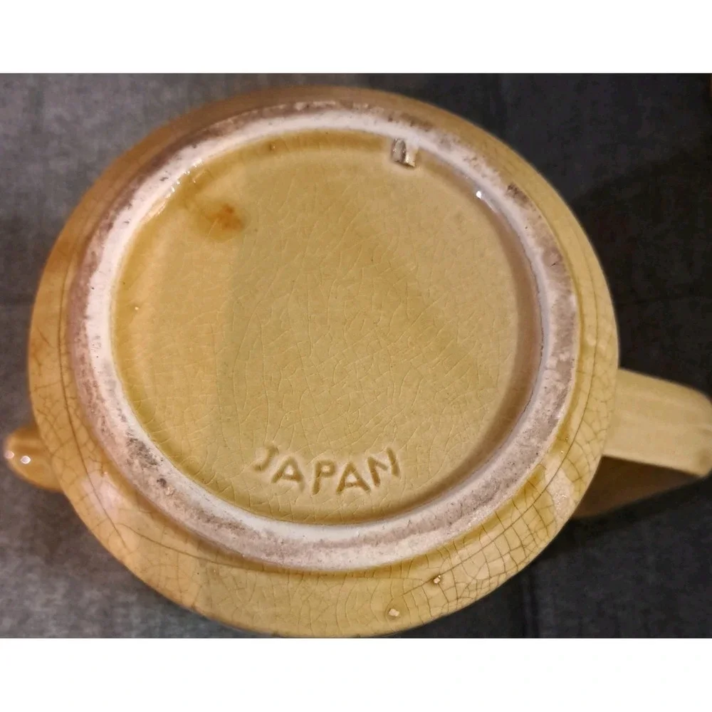 Vtg Yellow Hand Painted Ceramic‎ Tulip Pourover Teapot Made in Japan Farmhouse
